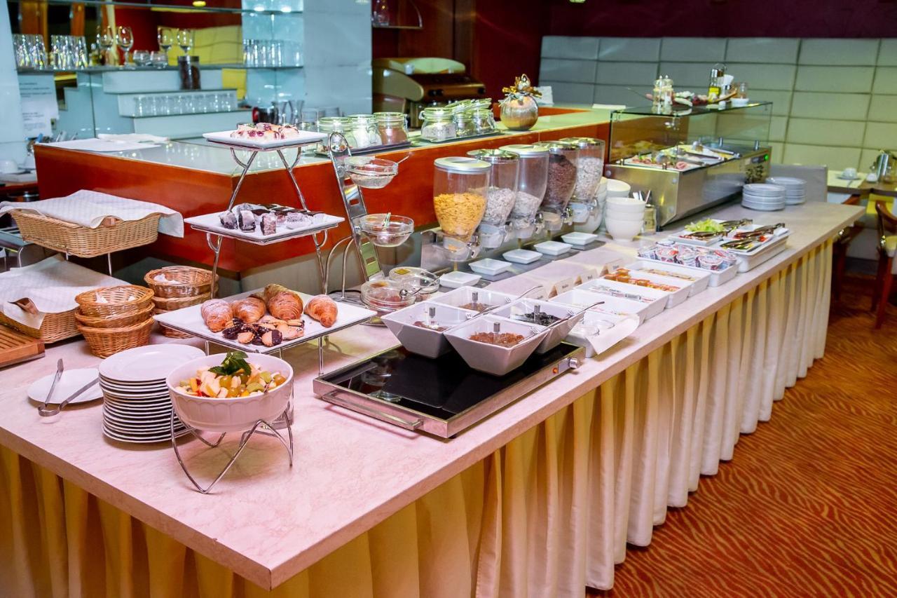Hotel Academic Zvolen Eksteriør billede
